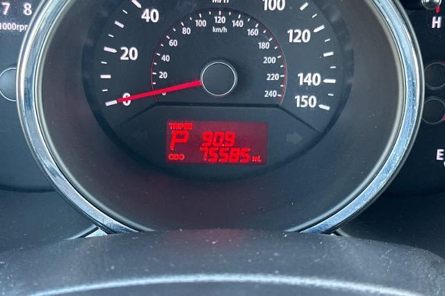 2013 Kia Sorento - $9,750