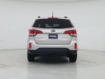 2015 Sorento Thumbnail 6