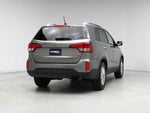 2014 Sorento Thumbnail 8