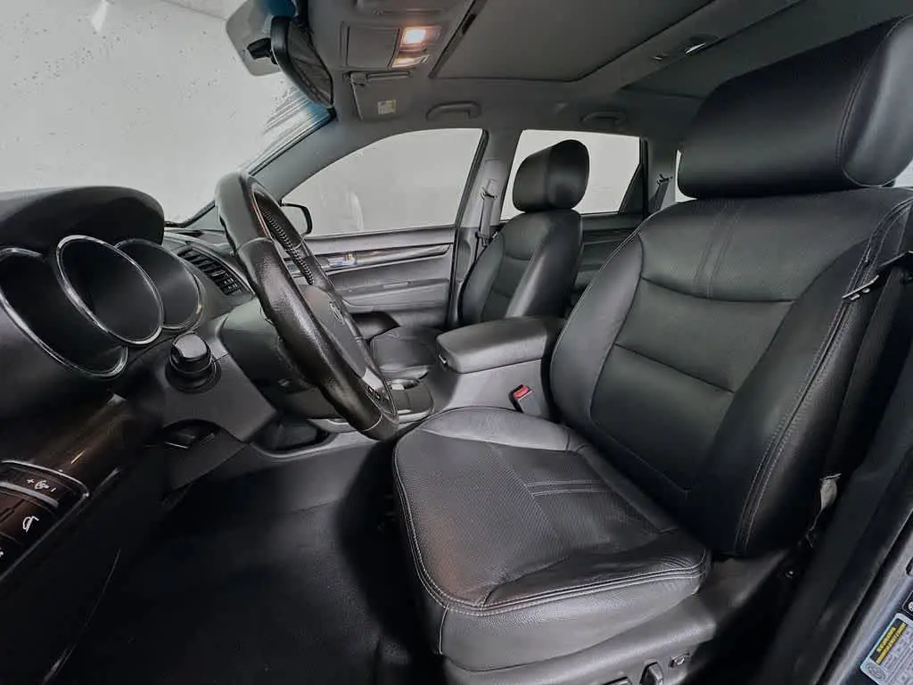 2011 Kia Sorento - $5,591