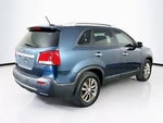 2011 Sorento Thumbnail 23