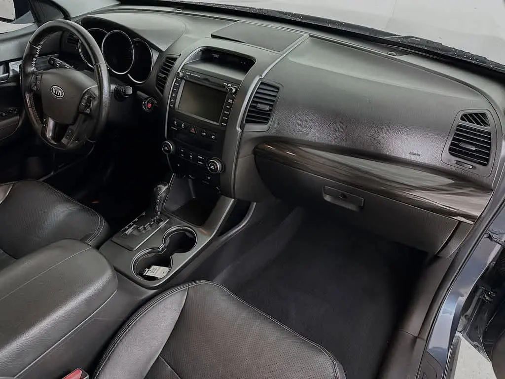 2011 Kia Sorento - $5,591