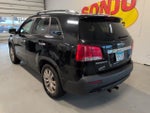 2011 Sorento Thumbnail 3