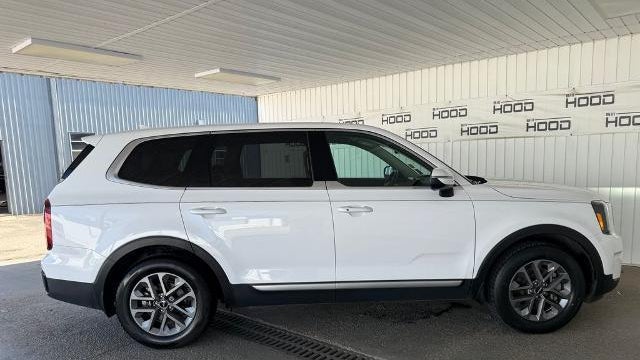 2024 Kia Telluride LX