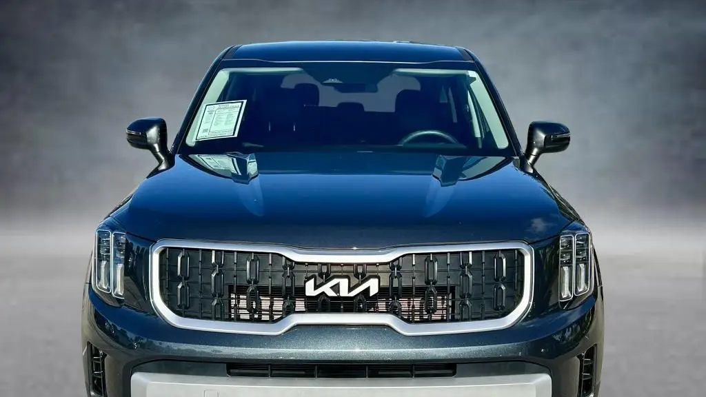 2023 Kia Telluride LX