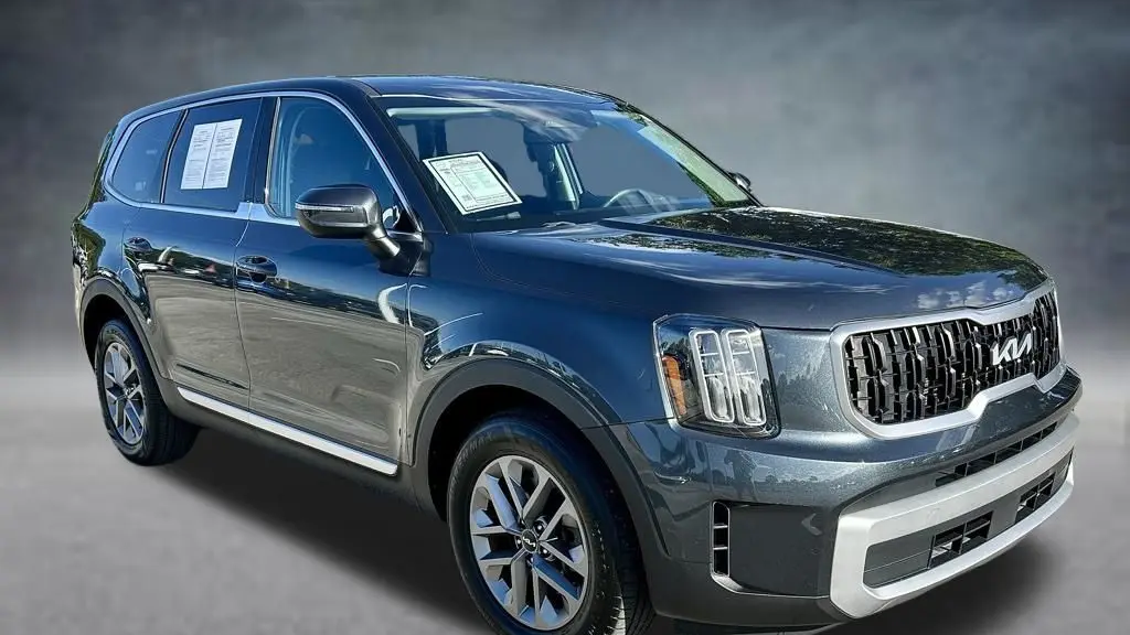 2023 Kia Telluride LX