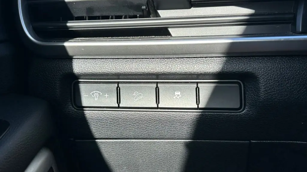 2023 Kia Telluride LX