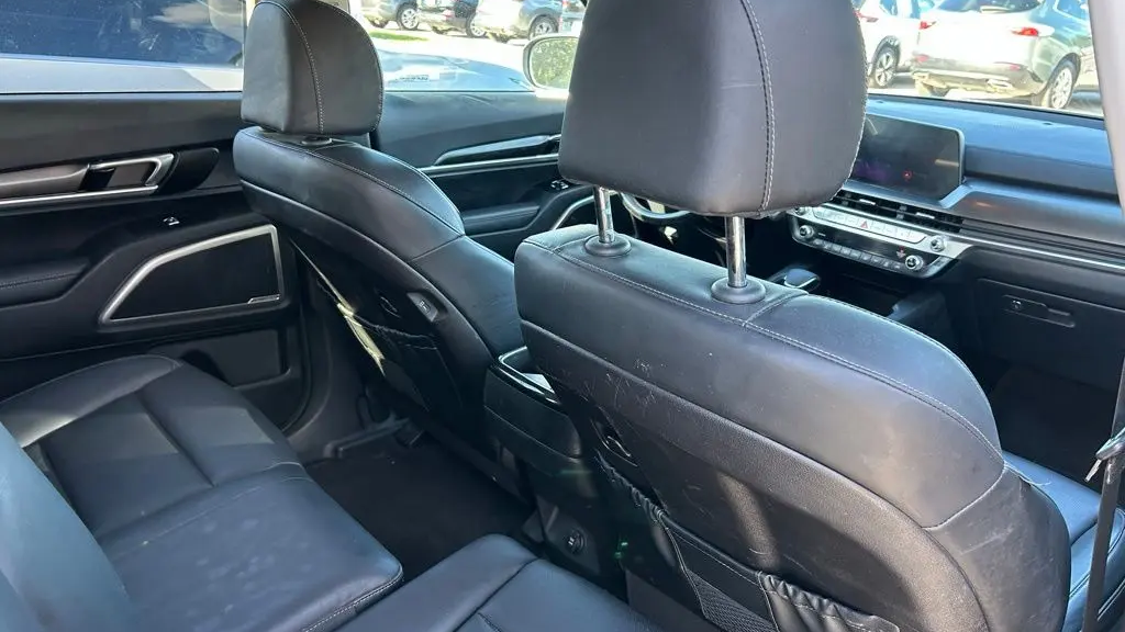 2023 Kia Telluride LX