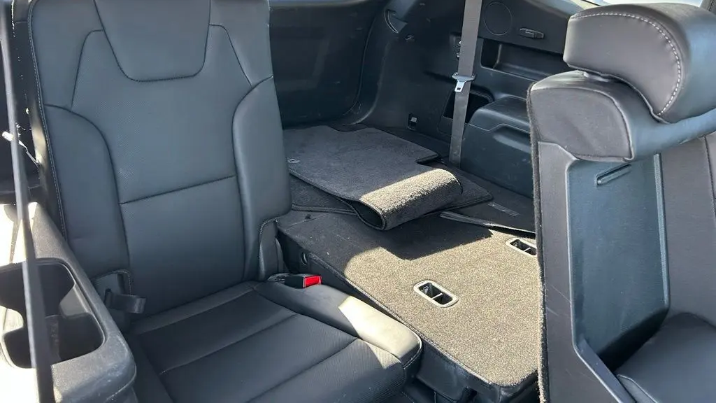 2023 Kia Telluride LX