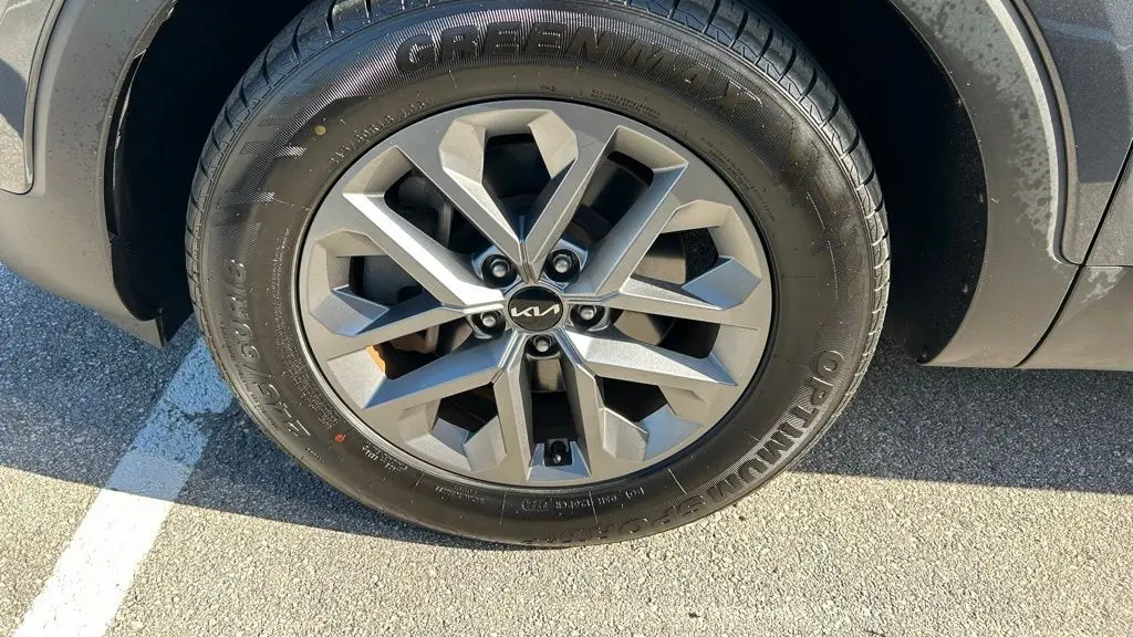 2023 Kia Telluride LX
