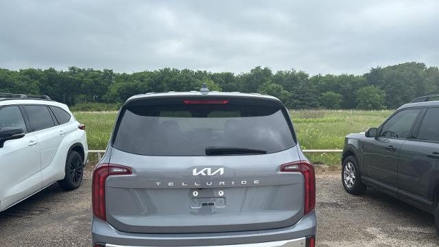 2024 Kia Telluride LX