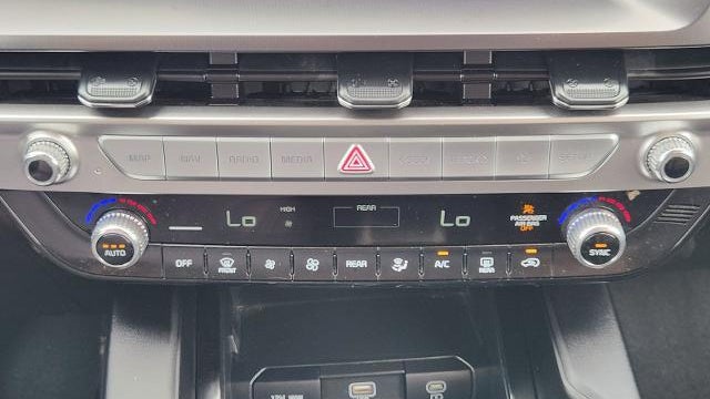 2024 Kia Telluride LX