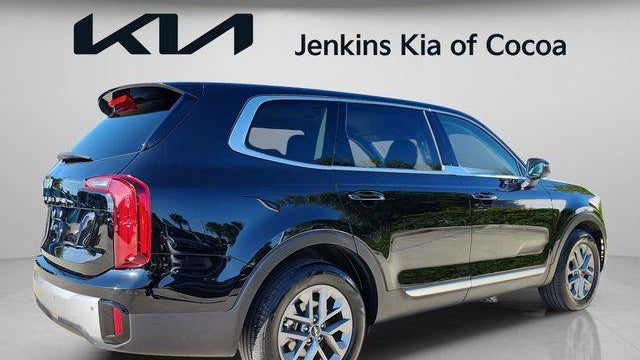 2024 Kia Telluride LX