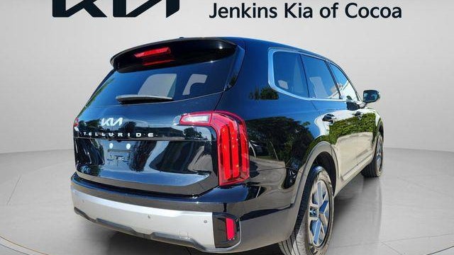 2024 Kia Telluride LX