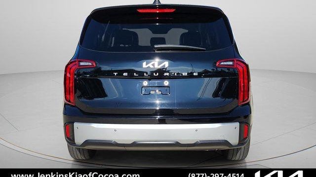 2024 Kia Telluride LX