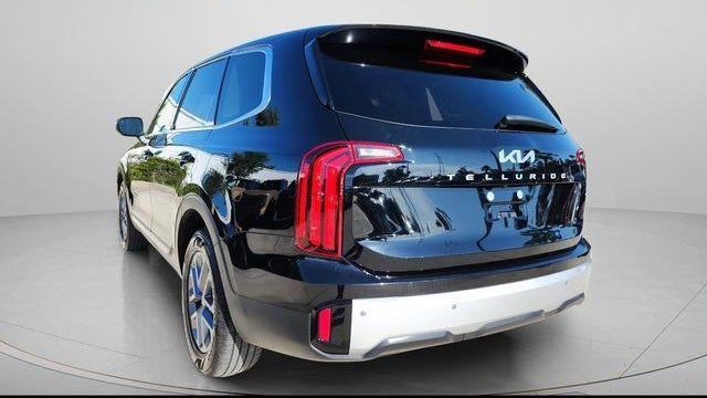2024 Kia Telluride LX