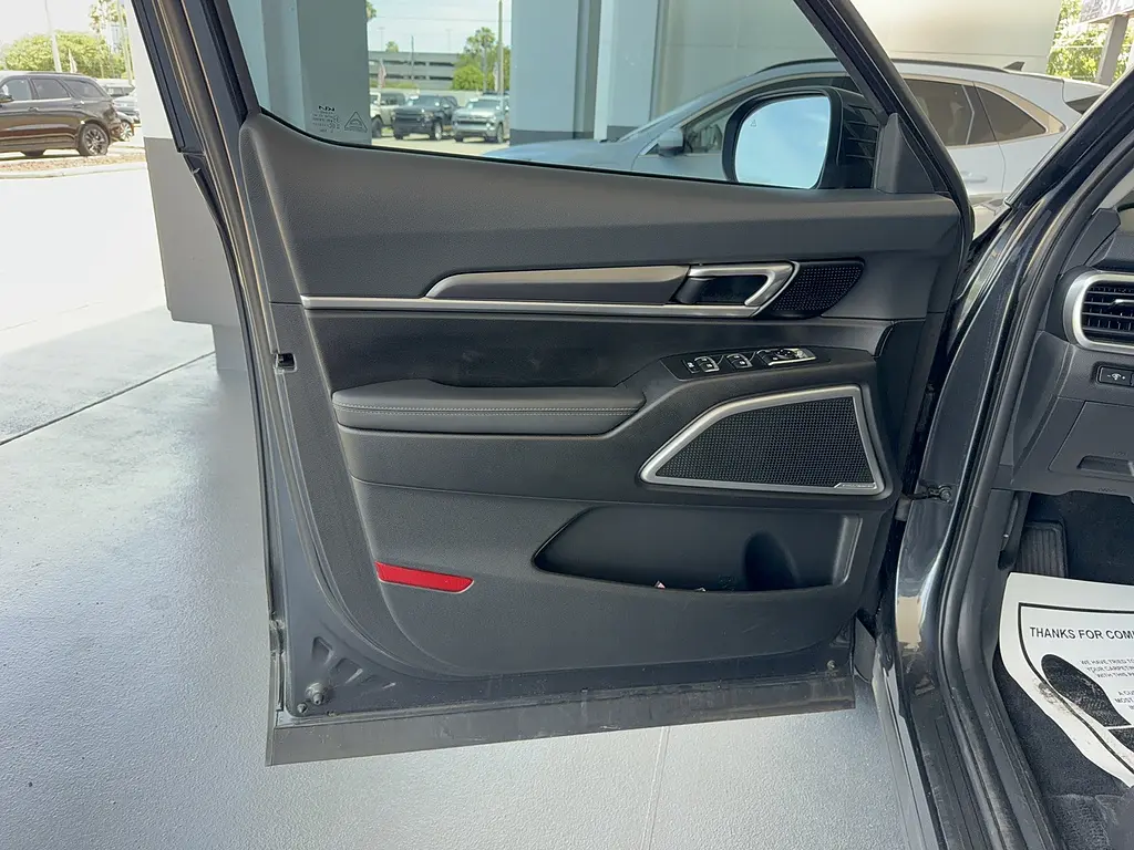 2023 Kia Telluride - $30,995