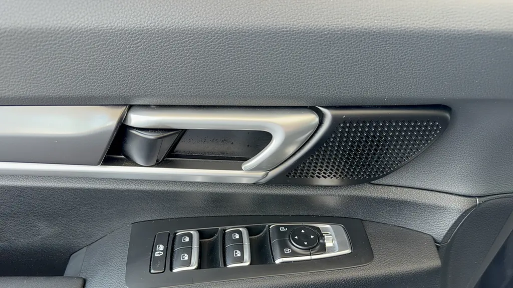 2023 Kia Telluride LX