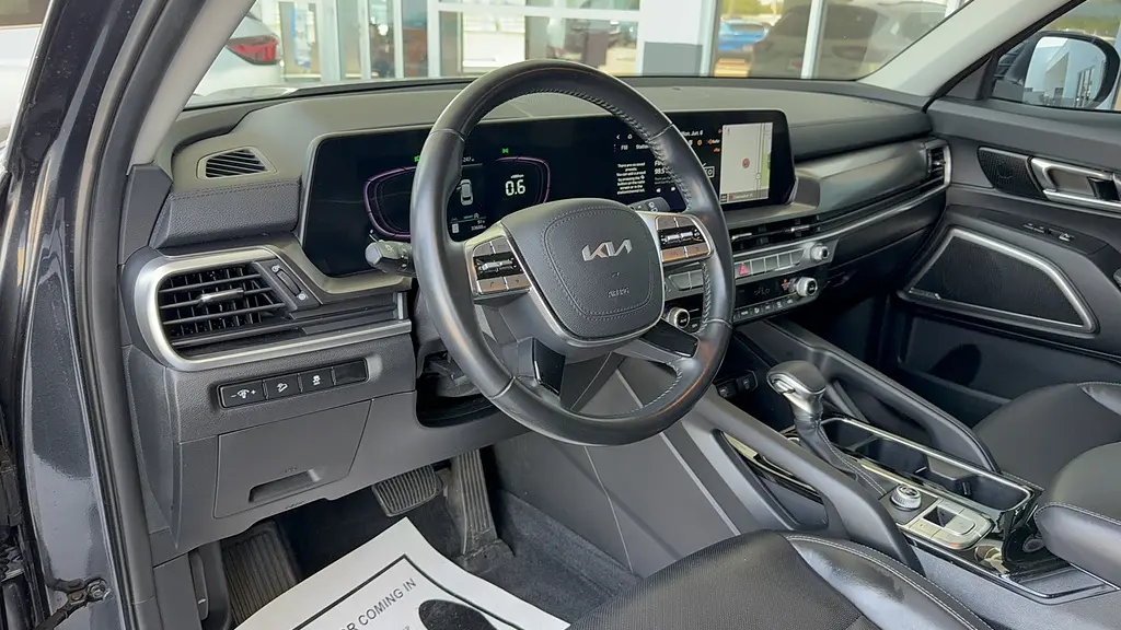 2023 Kia Telluride LX