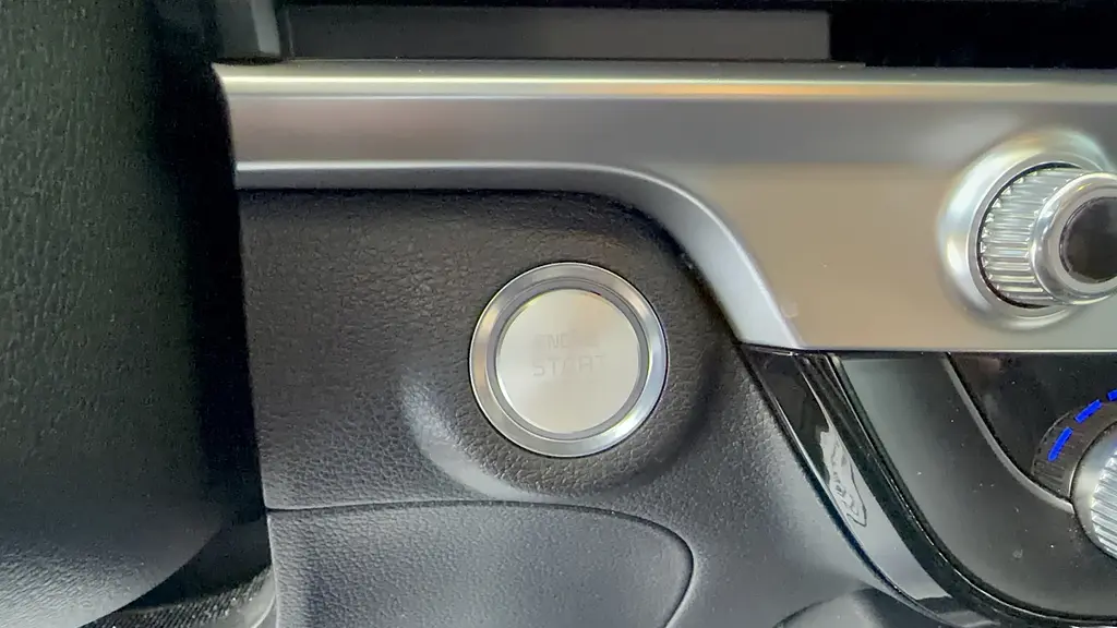 2023 Kia Telluride LX