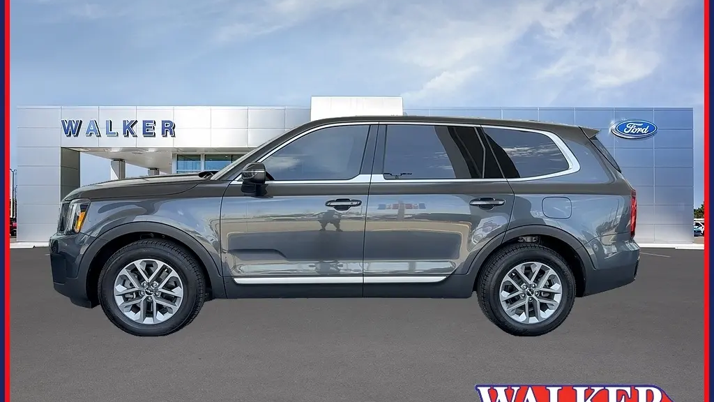 Preowned 2023 Kia Telluride LX for Sale