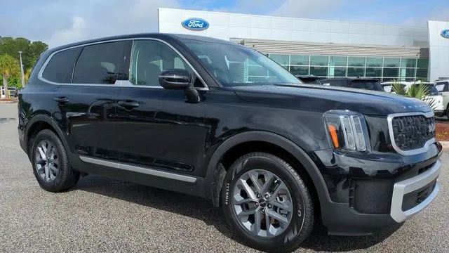 2024 Kia Telluride LX