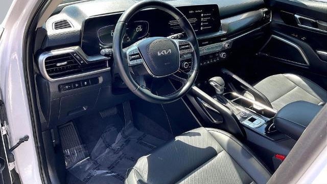 2025 Kia Telluride LX