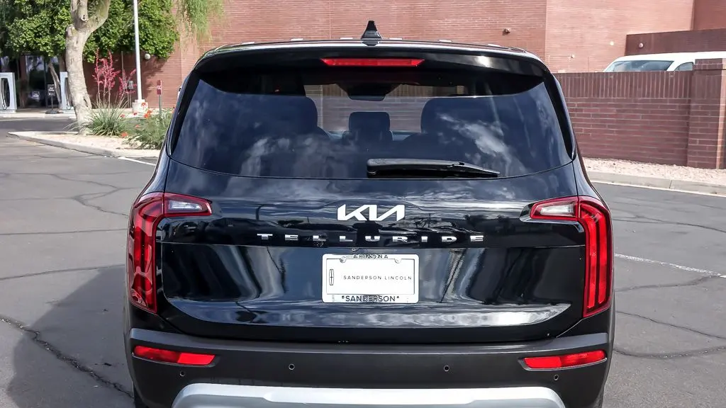 2022 Kia Telluride LX