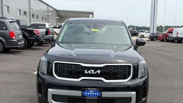 2023 Kia Telluride LX