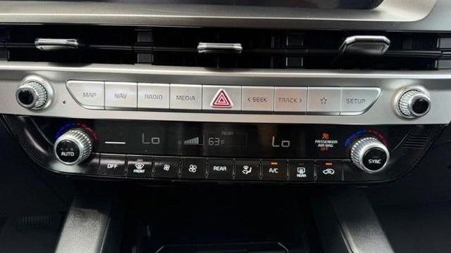 2023 Kia Telluride LX