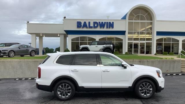 2023 Kia Telluride LX