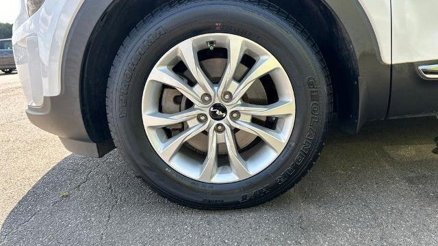 2022 Kia Telluride LX