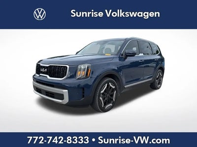 Photo of a 2024 Kia Telluride EX 4DR SUV for sale