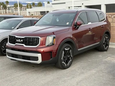 Photo of a 2024 Kia Telluride EX 4DR SUV for sale