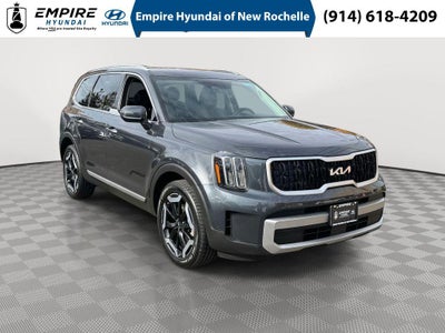 Photo of a 2023 Kia Telluride EX 4DR SUV for sale