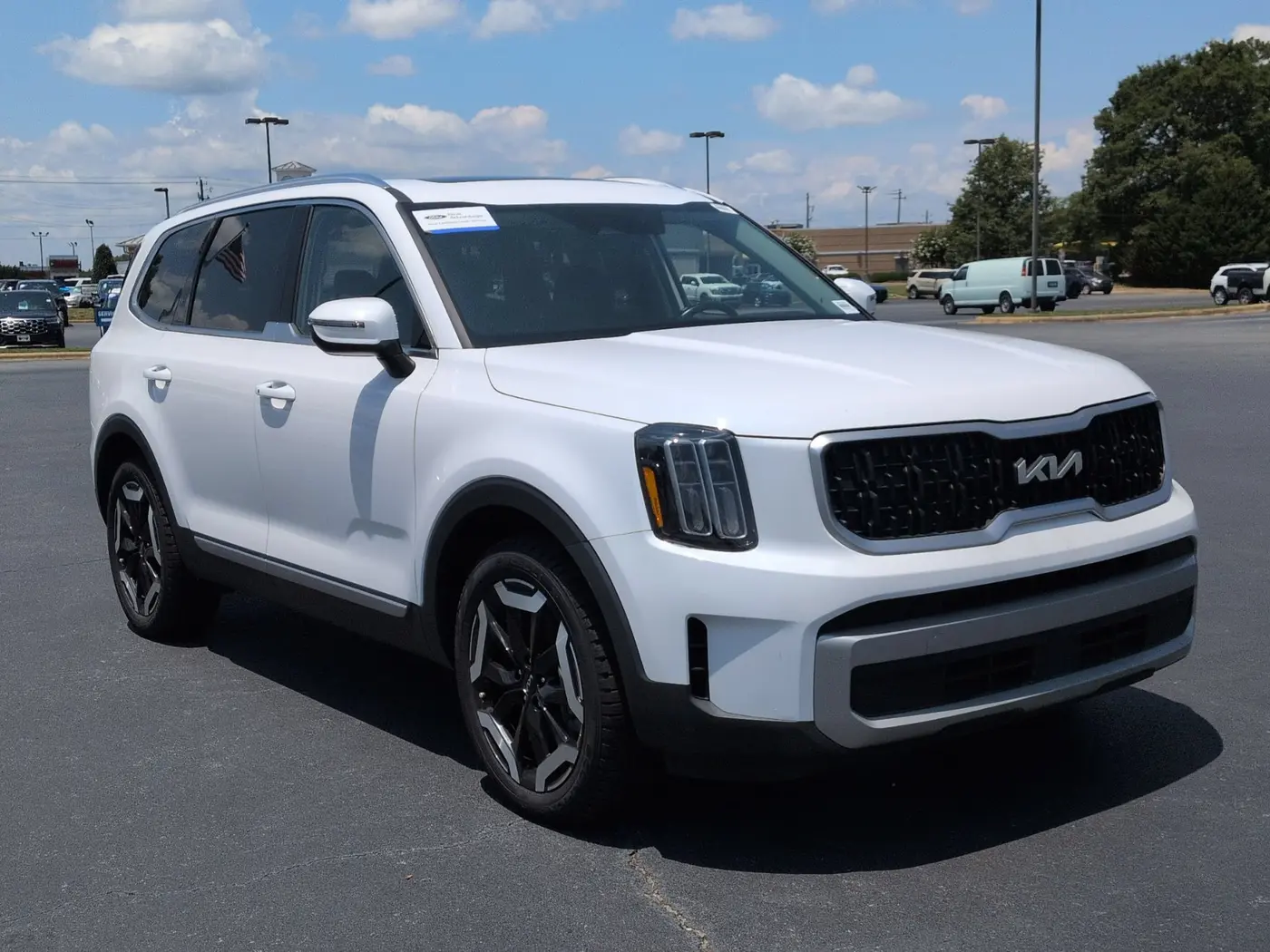 2024 Kia Telluride - $31,995