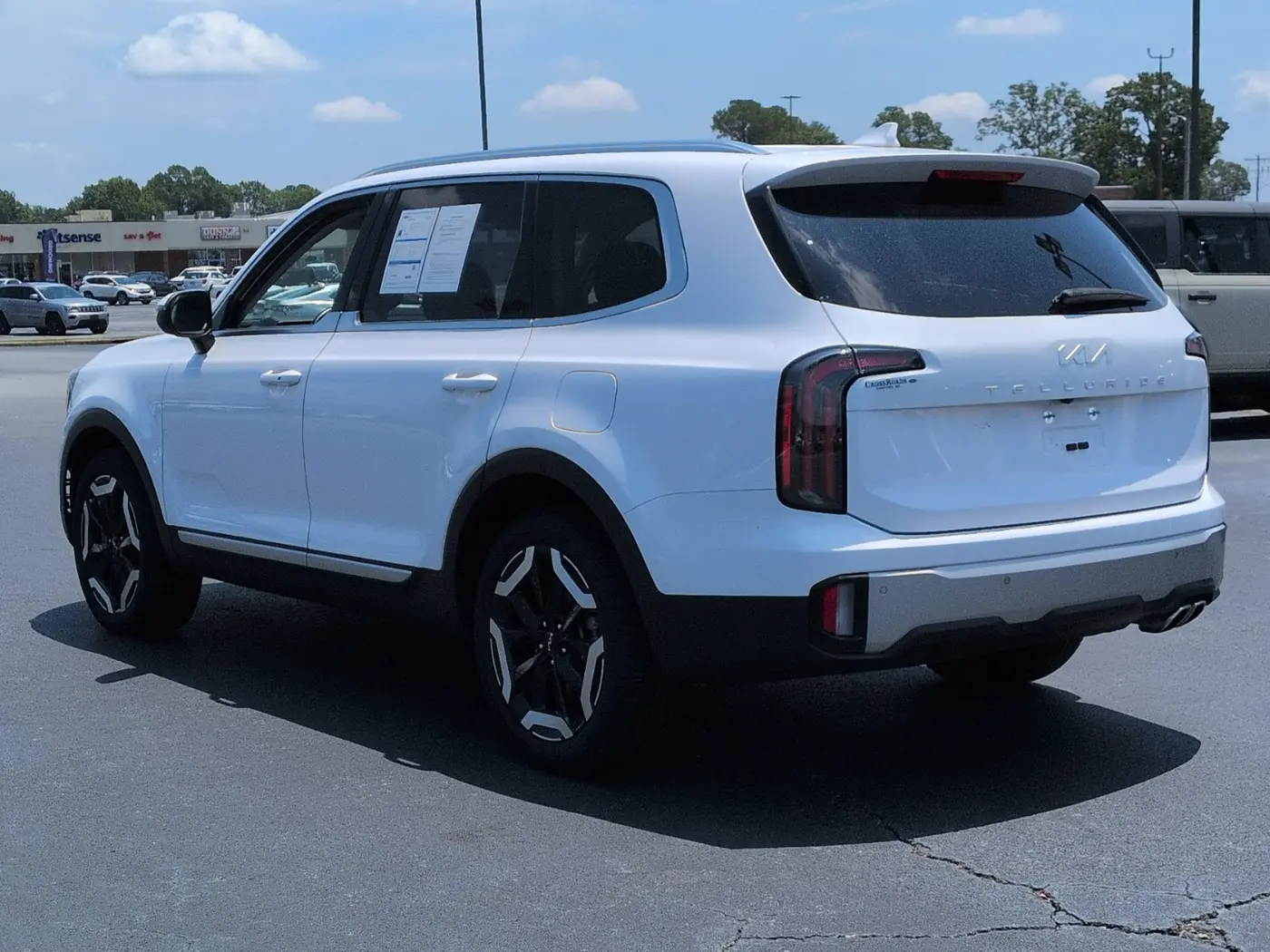 2024 Kia Telluride - $31,995