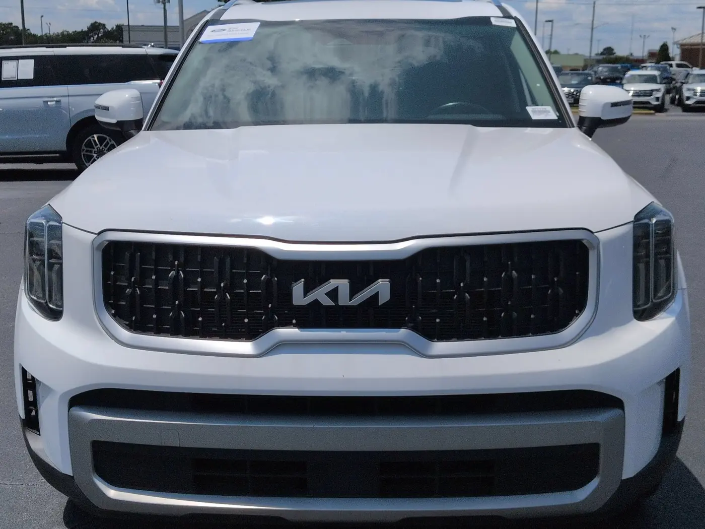 2024 Kia Telluride - $31,995