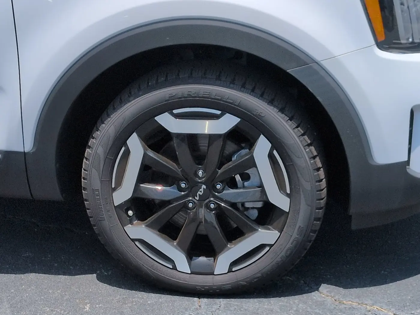 2024 Kia Telluride - $31,995