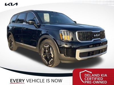 Photo of a 2024 Kia Telluride EX 4DR SUV for sale