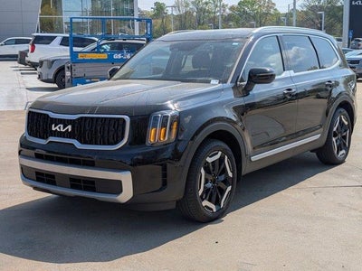 Photo of a 2024 Kia Telluride EX 4DR SUV for sale