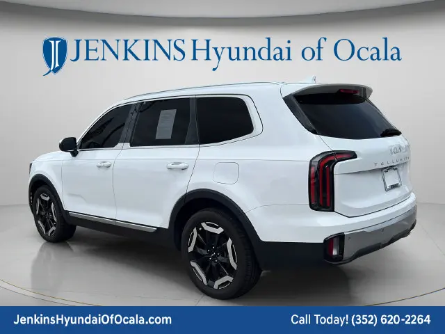 2023 Kia Telluride - $27,272
