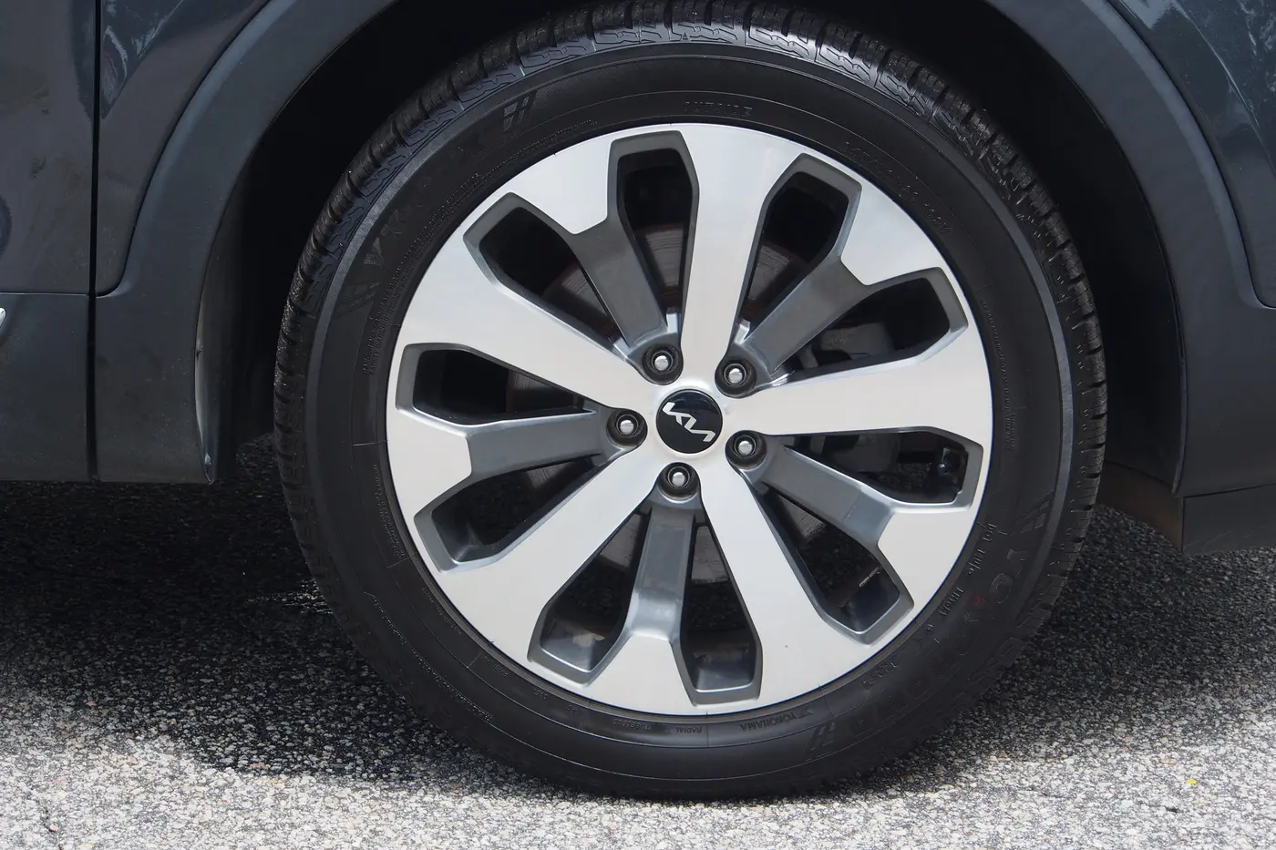 2022 Kia Telluride - $23,711