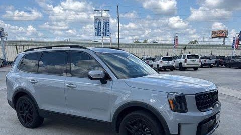 Preowned 2025 Kia Telluride EX for Sale
