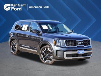 Photo of a 2023 Kia Telluride AWD EX 4DR SUV for sale