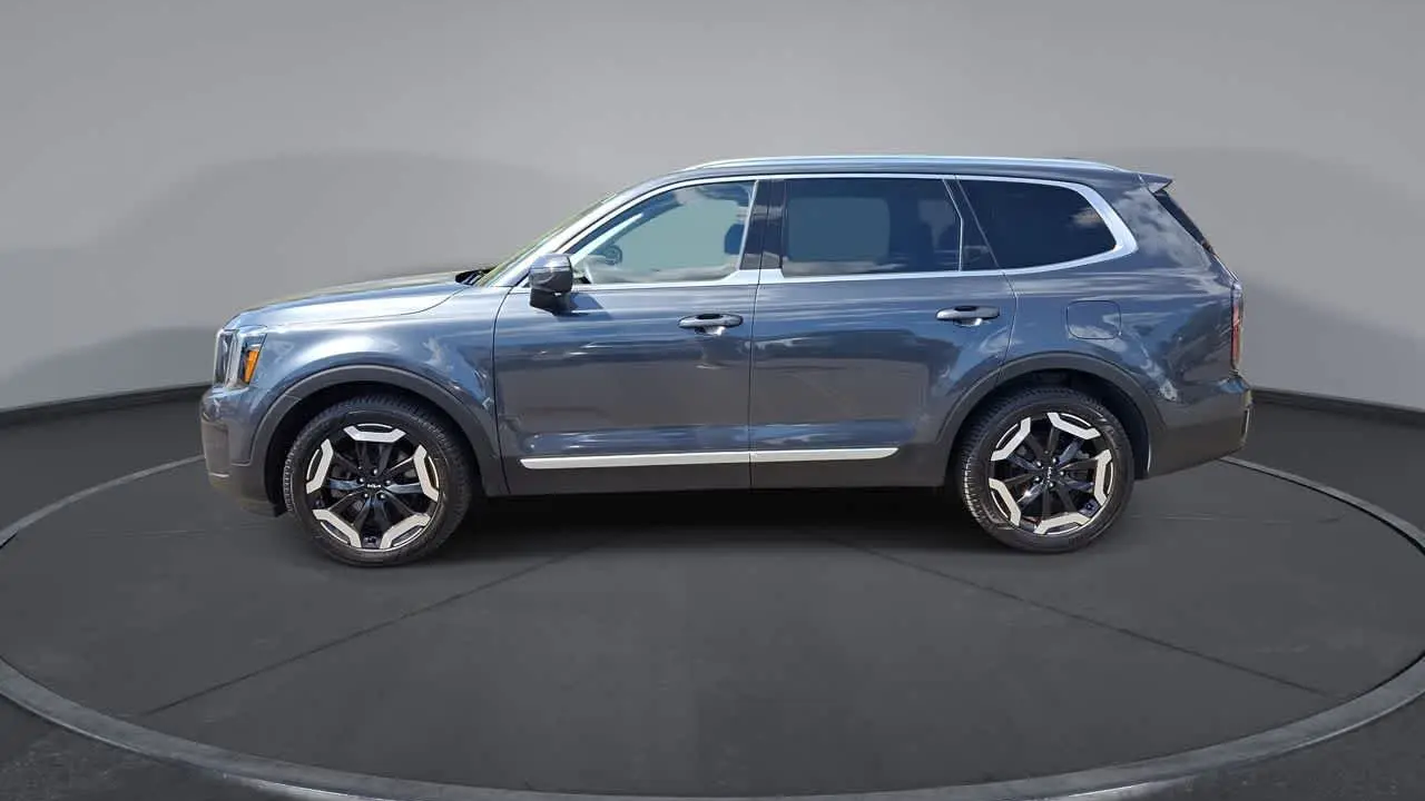 2023 Kia Telluride EX X-Line