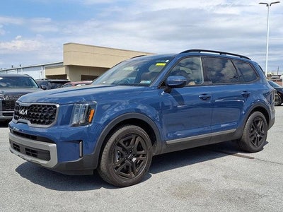 Photo of a 2023 Kia Telluride AWD EX X-LINE 4DR SUV for sale