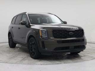 2021 Kia Telluride with Dark Moss Exterior