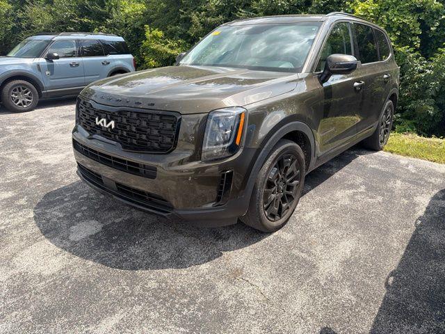 2022 Kia Telluride - $28,795