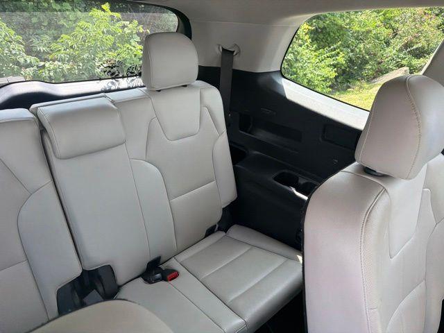 2022 Kia Telluride - $28,795